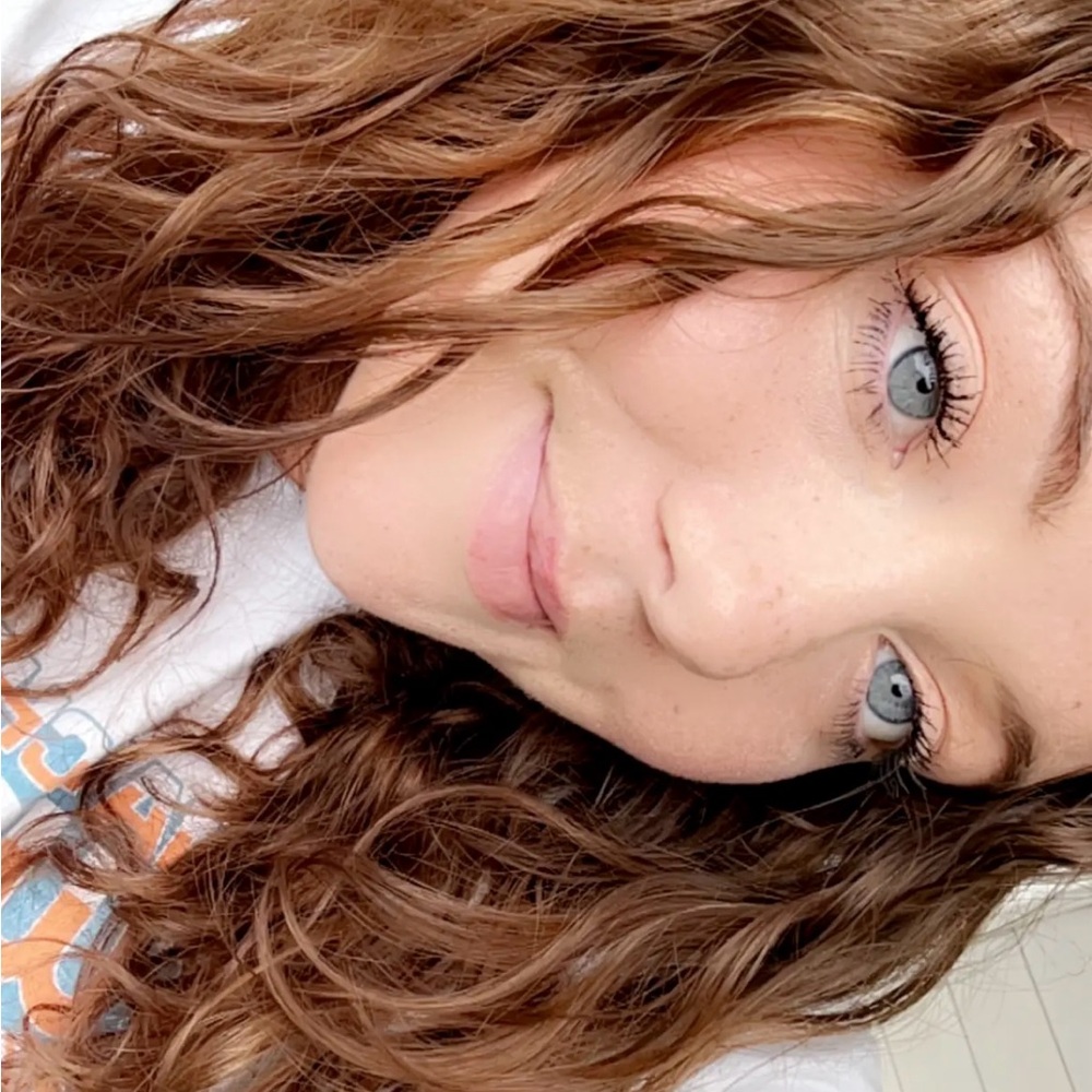 Meet your Posher, Hailie